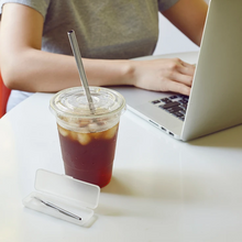 Load image into Gallery viewer, Kikkerland: Travel Straw Set
